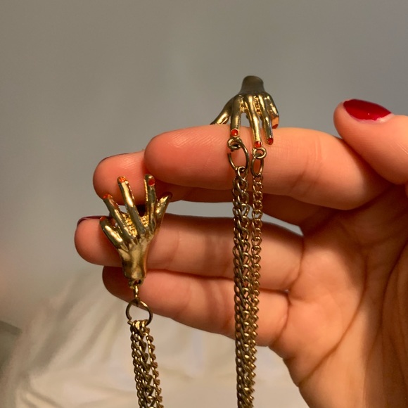 FREE‼️Long Gold Chain Earring + Cuff - Picture 3 of 4